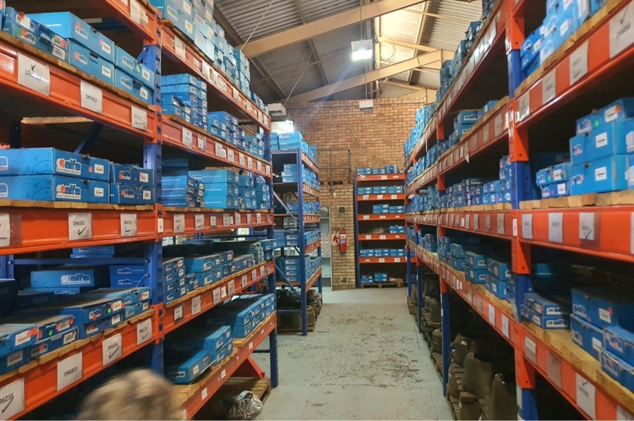 Commercial Property for Sale in Neave Industrial Eastern Cape